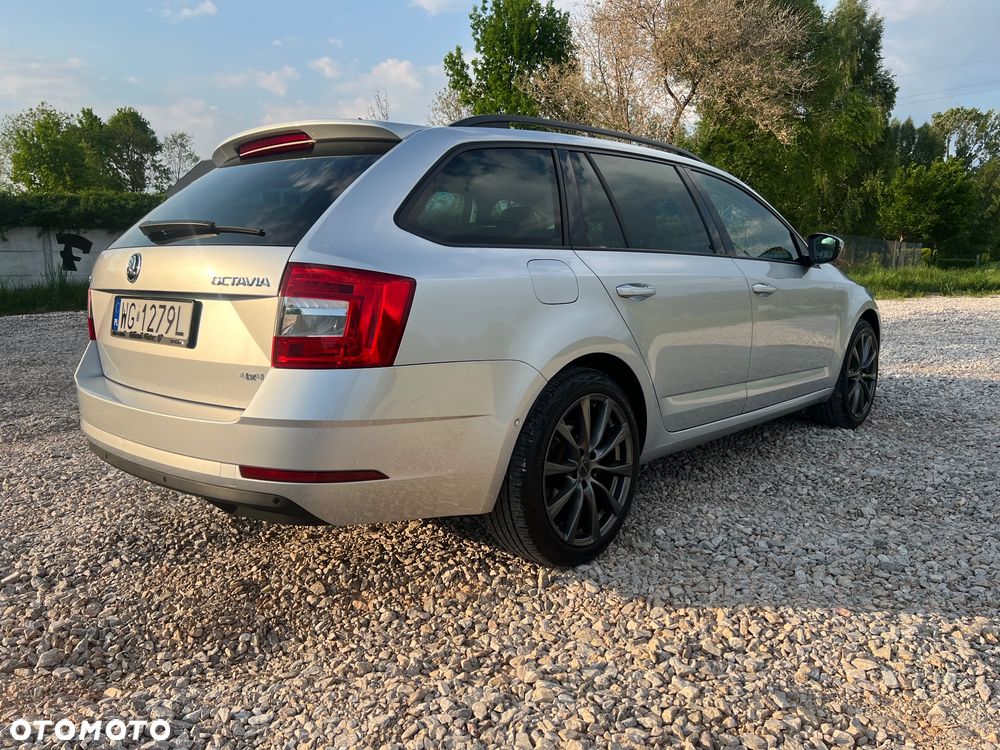 Skoda Octavia 2.0 TDI 4x4 Style DSG - 6