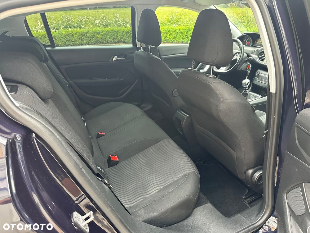 Peugeot 308 1.6 BlueHDi Business Line S&S - 26