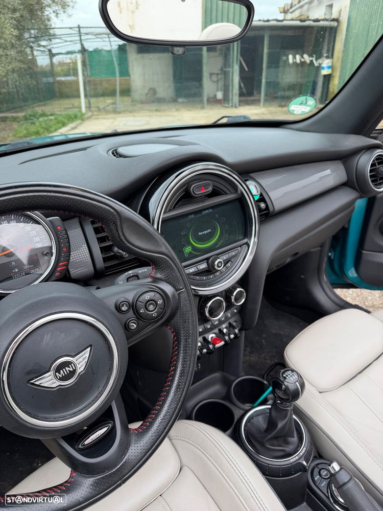 MINI Cabrio Cooper D - 13