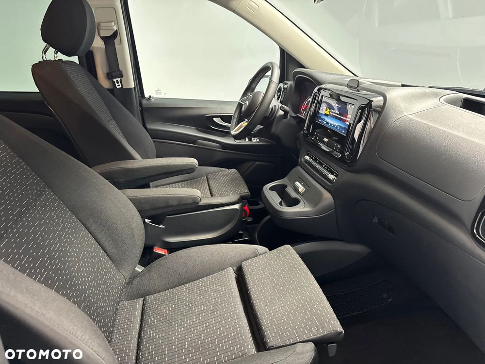 Mercedes-Benz Vito Tourer L2 Pro 9G-Tronic 447.703 - 28