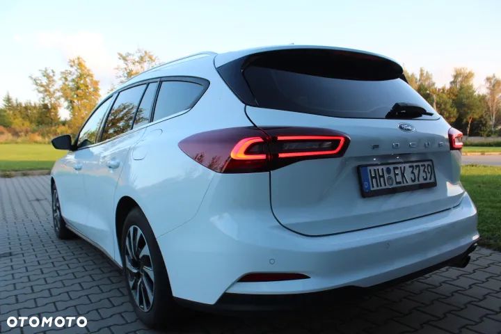 Ford Focus 1.0 EcoBoost Hybrid TITANIUM DESIGN - 6