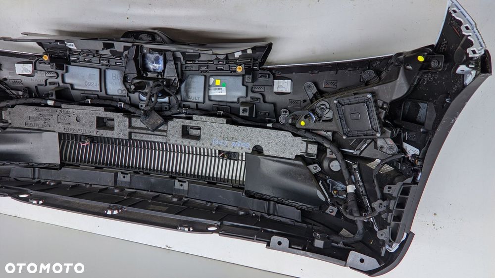zderzak przód renault megane v e-tech kamera radar kompletny - 14