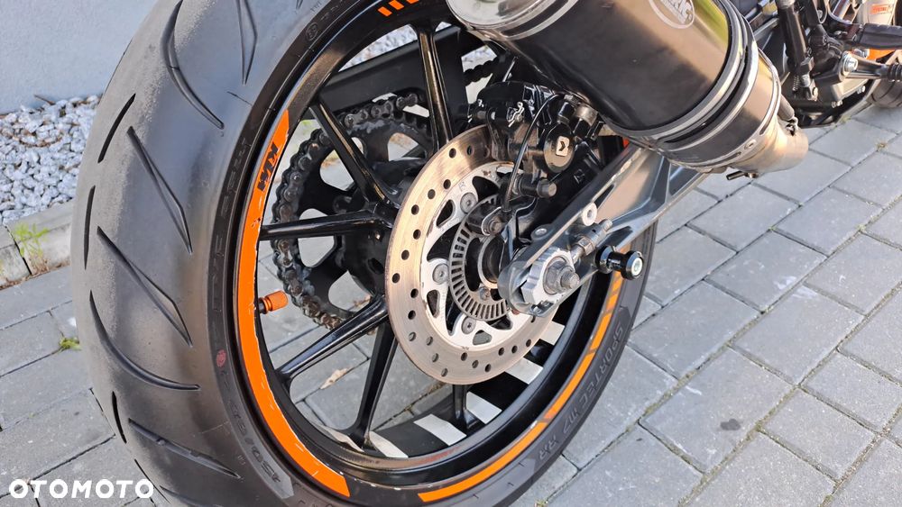 KTM Duke - 13