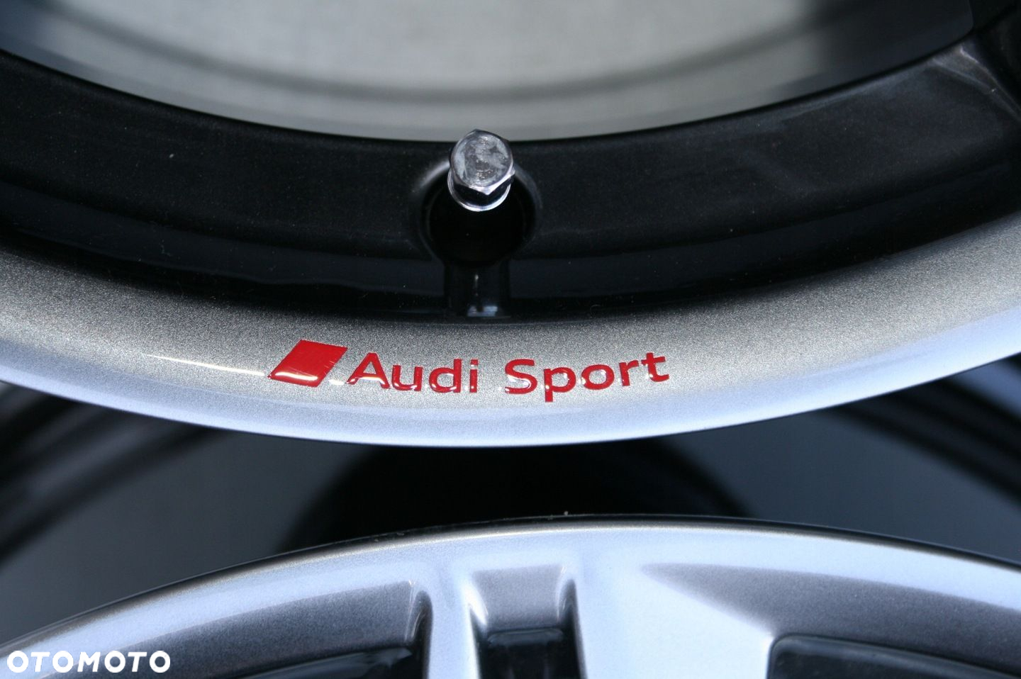 FELGI AUDI SPORT A5 A4 A6 A7 Q3 Q5 Q7 S-Line 18 OE 8W0601025DE ORYGINALNE - 2
