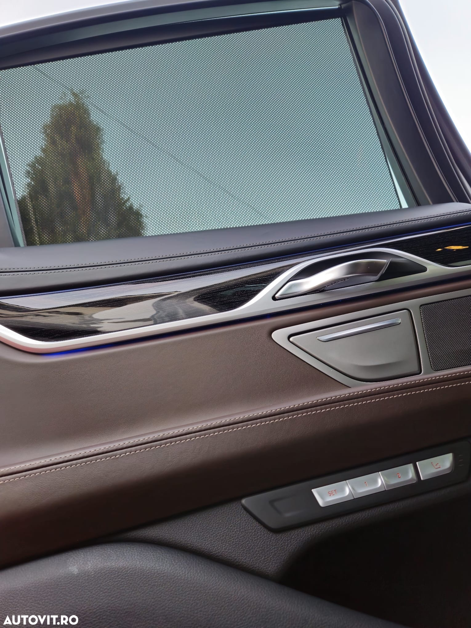 BMW Seria 7 740d xDrive - 16