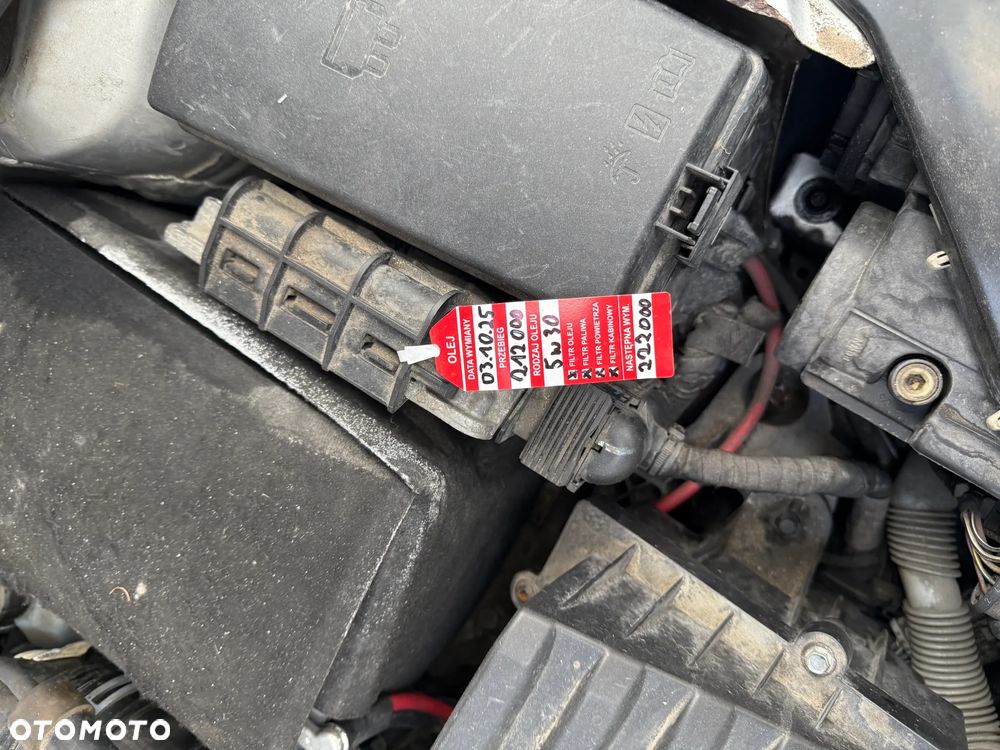 Volkswagen Golf 2.0 TDI (BlueMotion Technology) Comfortline - 24