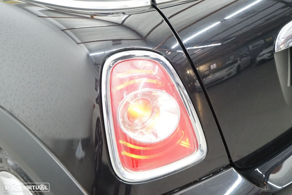 MINI 3 Portas One D - 8