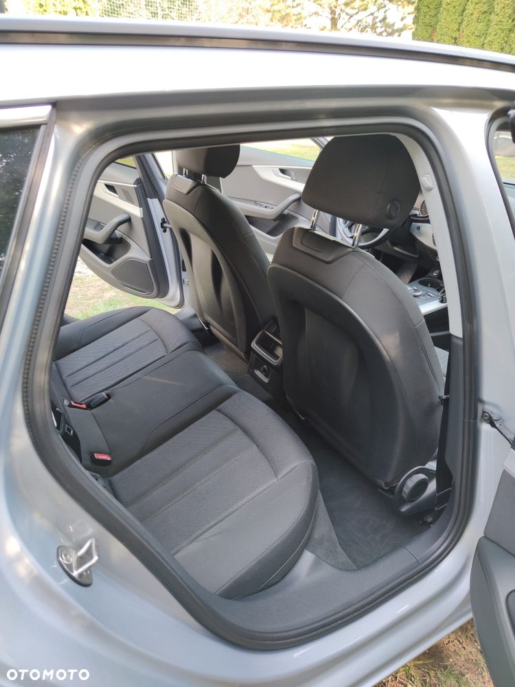 Audi A4 Avant 2.0 TDI S tronic quattro - 22