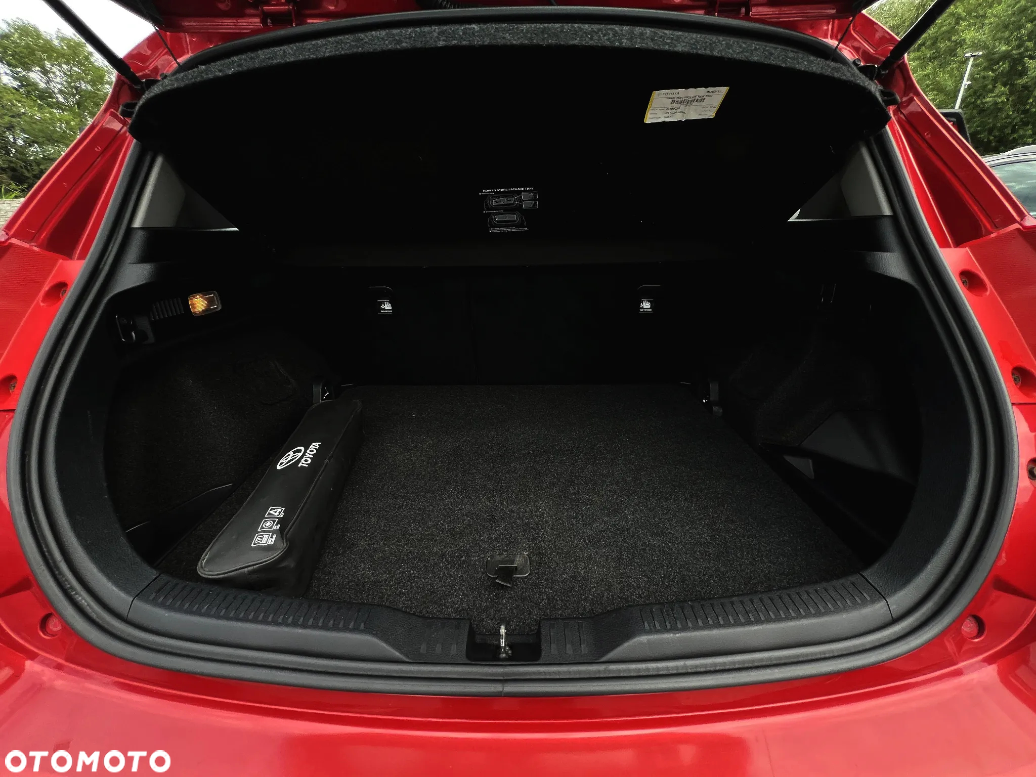 Toyota Auris 1.8 HSD Prestige NAVI - 19