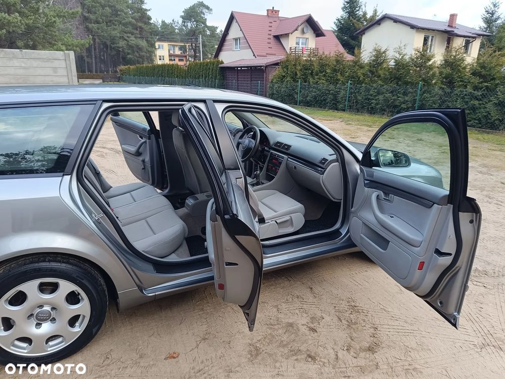 Audi A4 Avant - 20