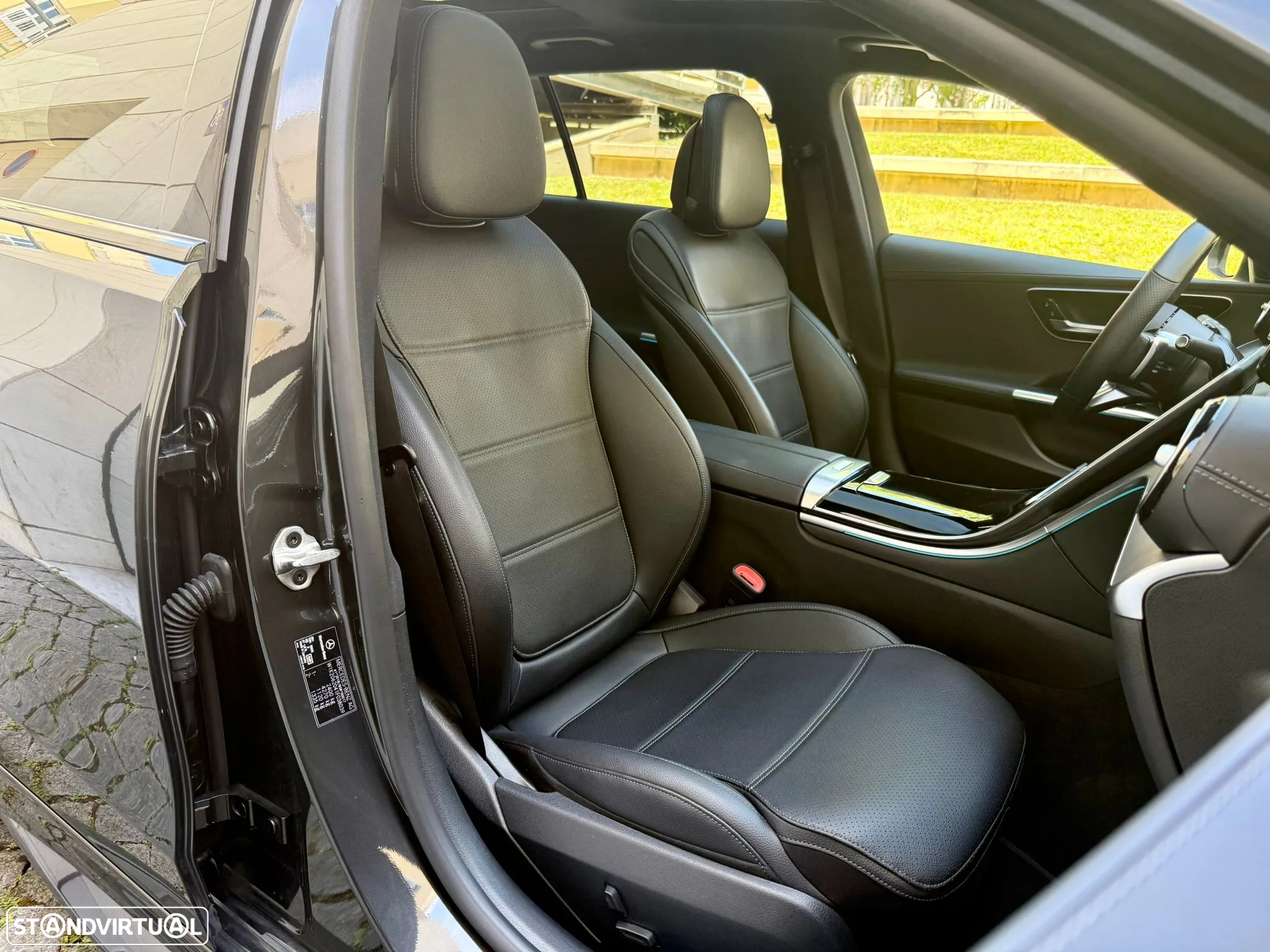Mercedes-Benz C 220 Station d 9G-TRONIC 4Matic AMG Line - 24