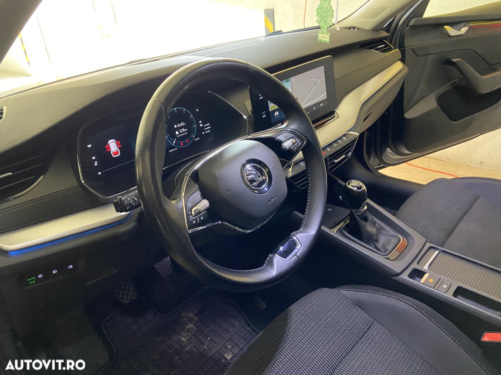 Skoda Octavia 1.0 TSI Clever - 35