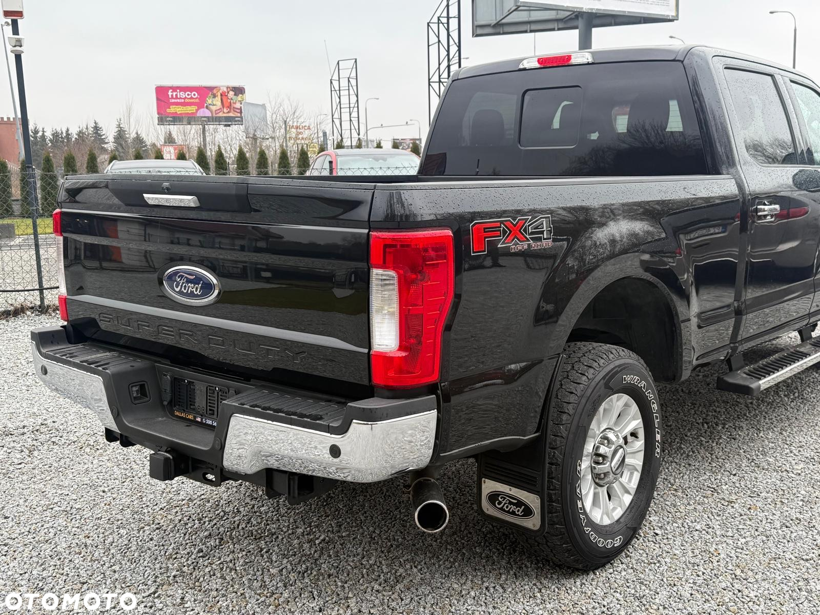 Ford F250 - 6