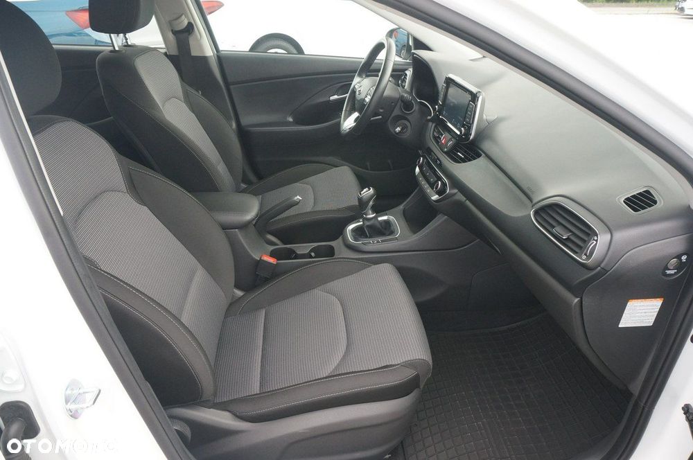Hyundai i30 - 28