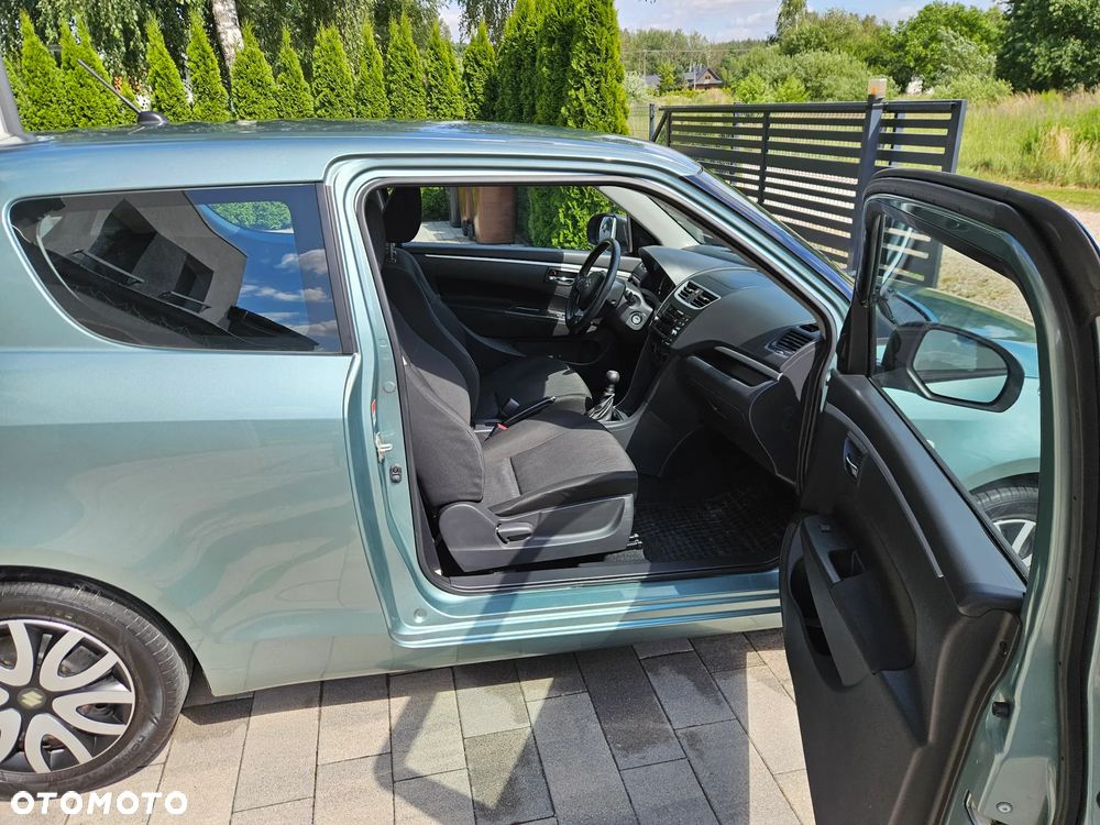 Suzuki Swift 1.2 - 9