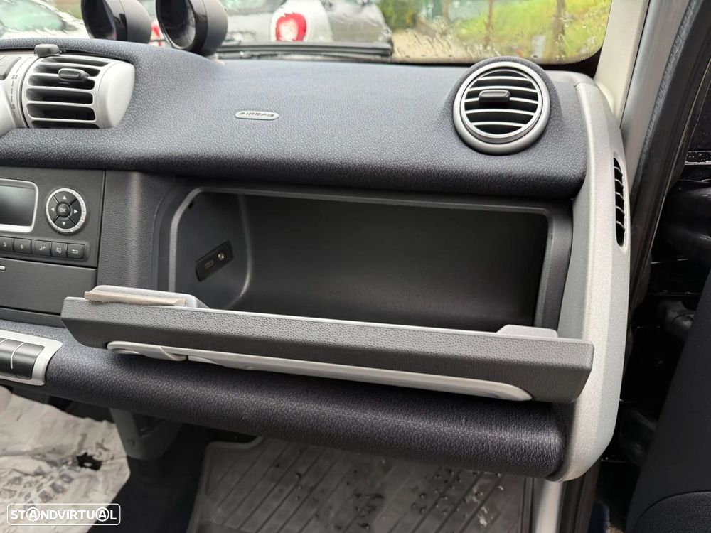 Smart ForTwo Coupé 0.8 cdi Pulse 54 - 24