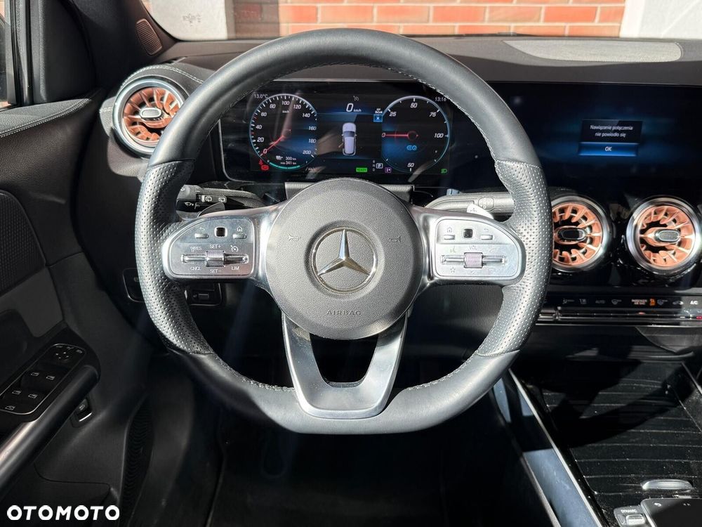 Mercedes-Benz EQA 300 66.5kWh 4-Matic Progressive - 17