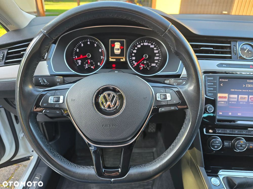 Volkswagen Passat 1.8 TSI BMT Highline - 7