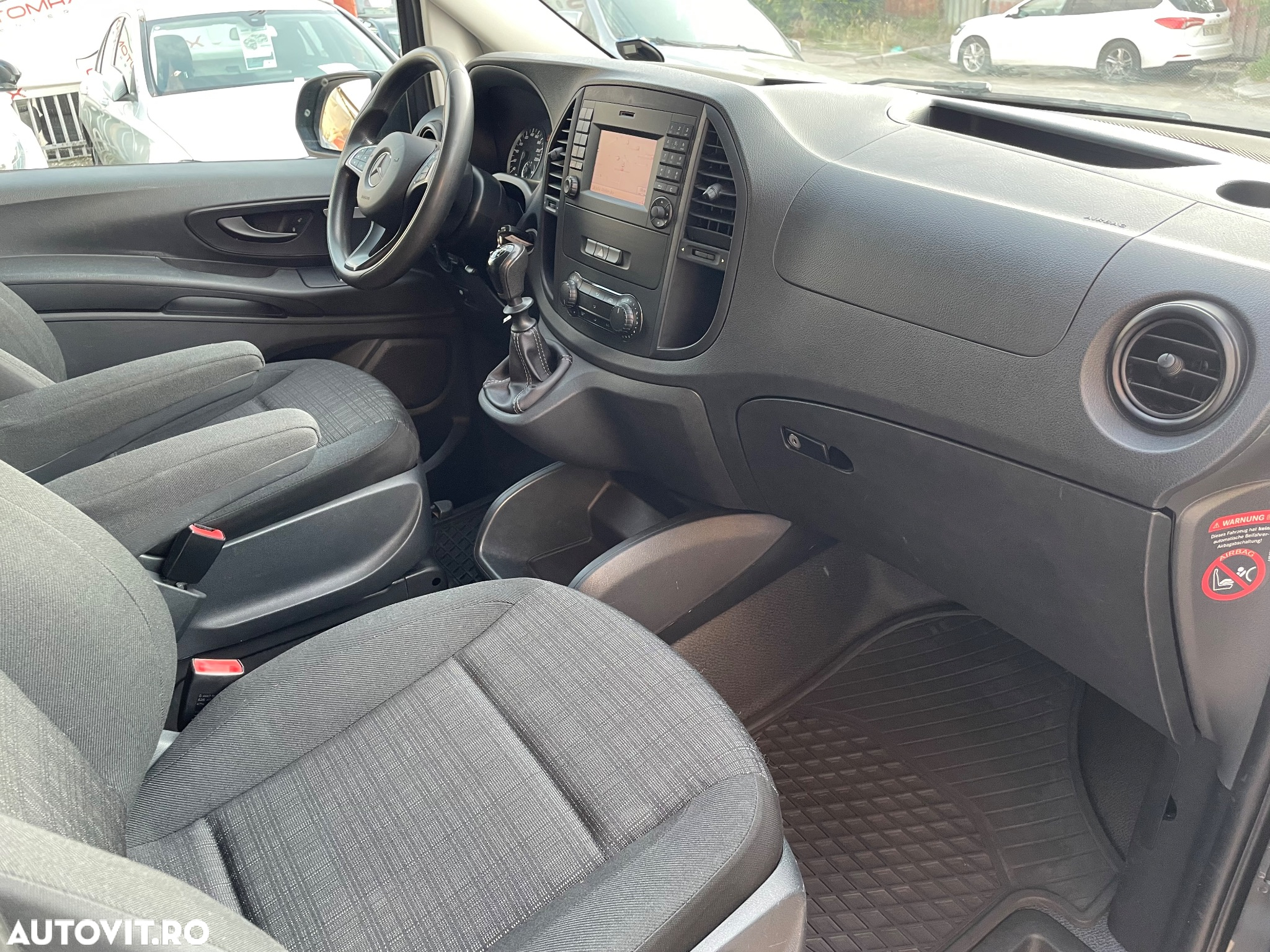 Mercedes-Benz Vito 111 CDI (BlueTEC) Tourer Lang PRO - 17
