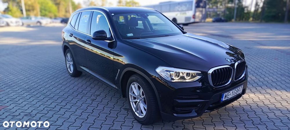 BMW X3 sDrive18d - 13