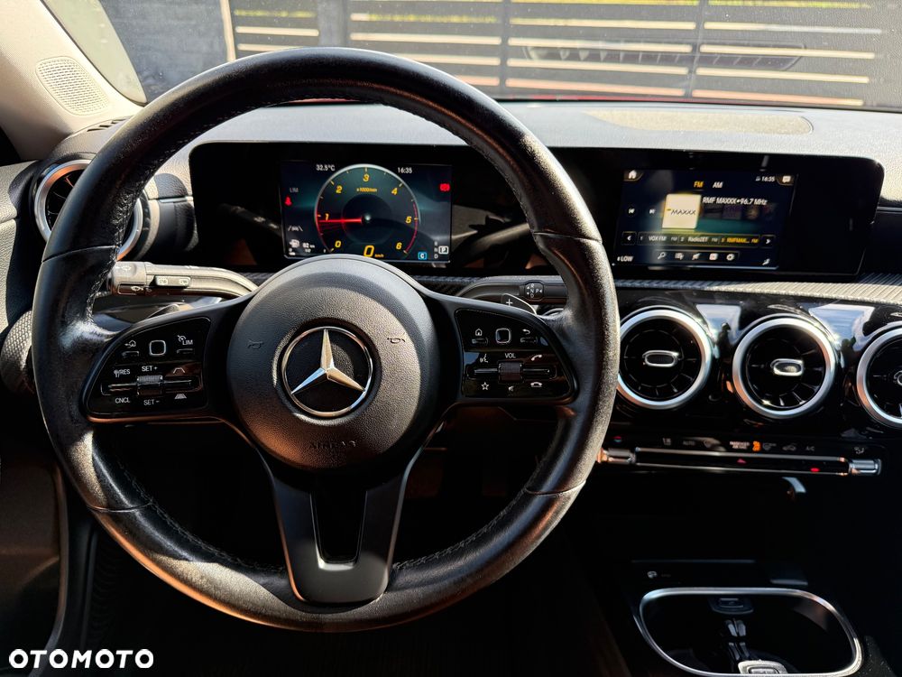 Mercedes-Benz CLA 180 d 7G-DCT Progressive - 26