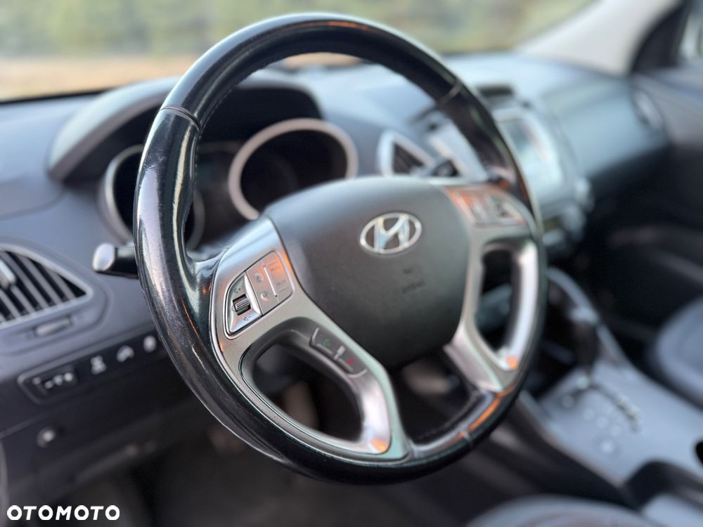 Hyundai ix35 2.0 CRDi Premium 4WD - 24