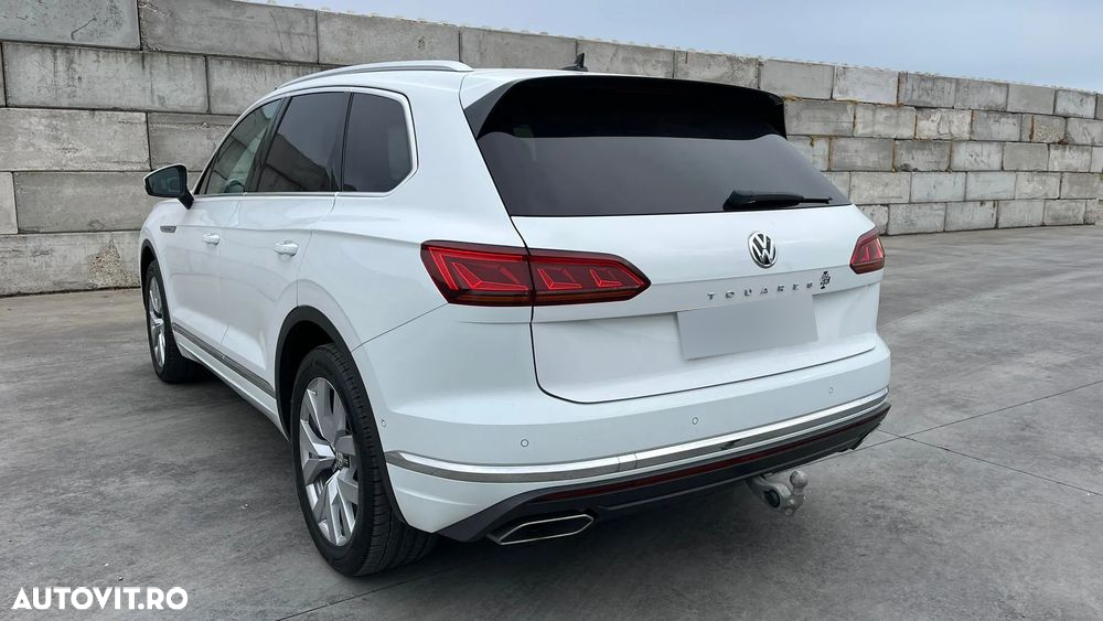 Volkswagen Touareg V6 TDI Elegance - 6