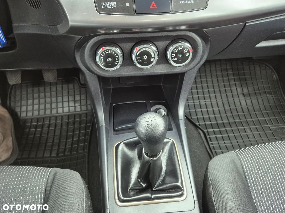 Mitsubishi Lancer 1.6 ClearTec - 12