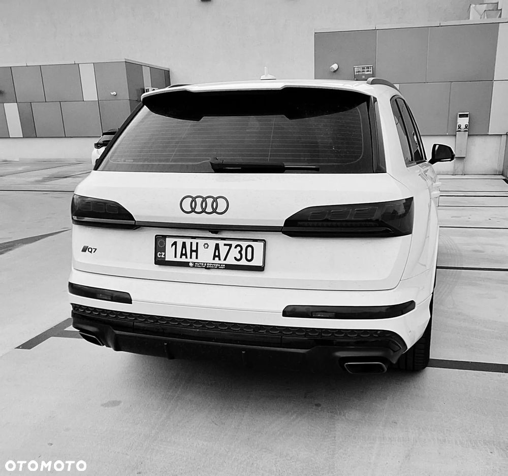 Audi Q7 50 TDI quattro tiptronic S line - 22