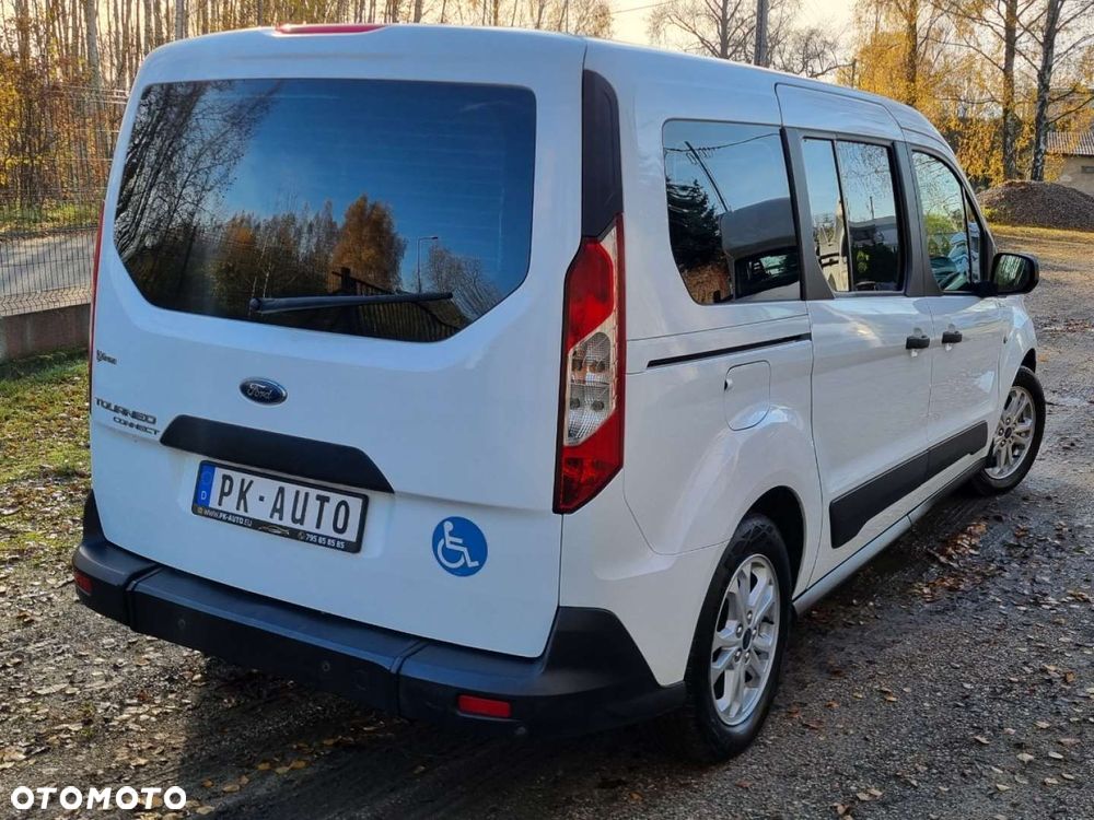 Ford Tourneo Connect Grand - 2