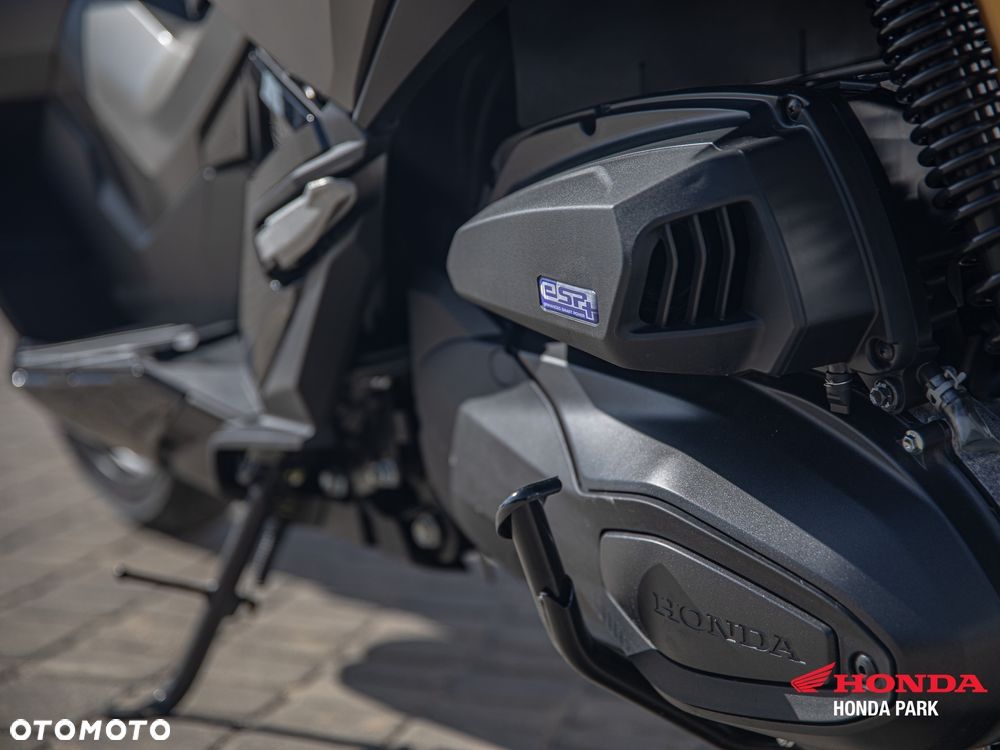 Honda ADV350 - 20