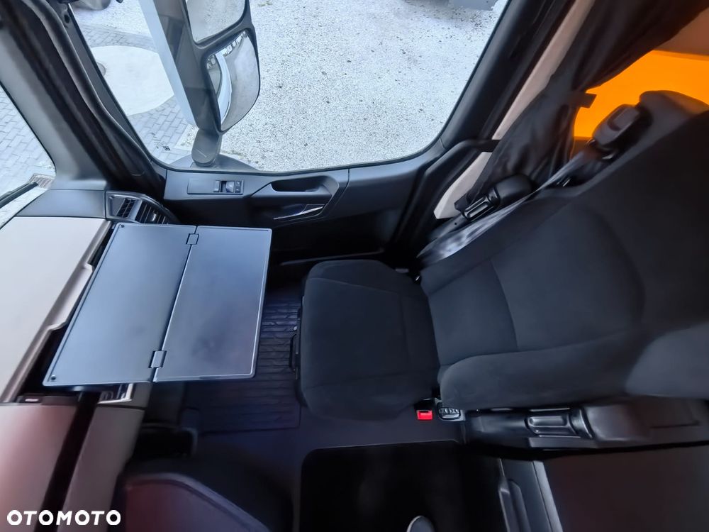Mercedes-Benz Actros L 1851 LSnRL * Olejowy Retarder * GigaSpace * 2 zbiorniki * LED * - 7