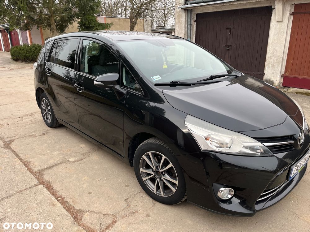 Toyota Verso - 2