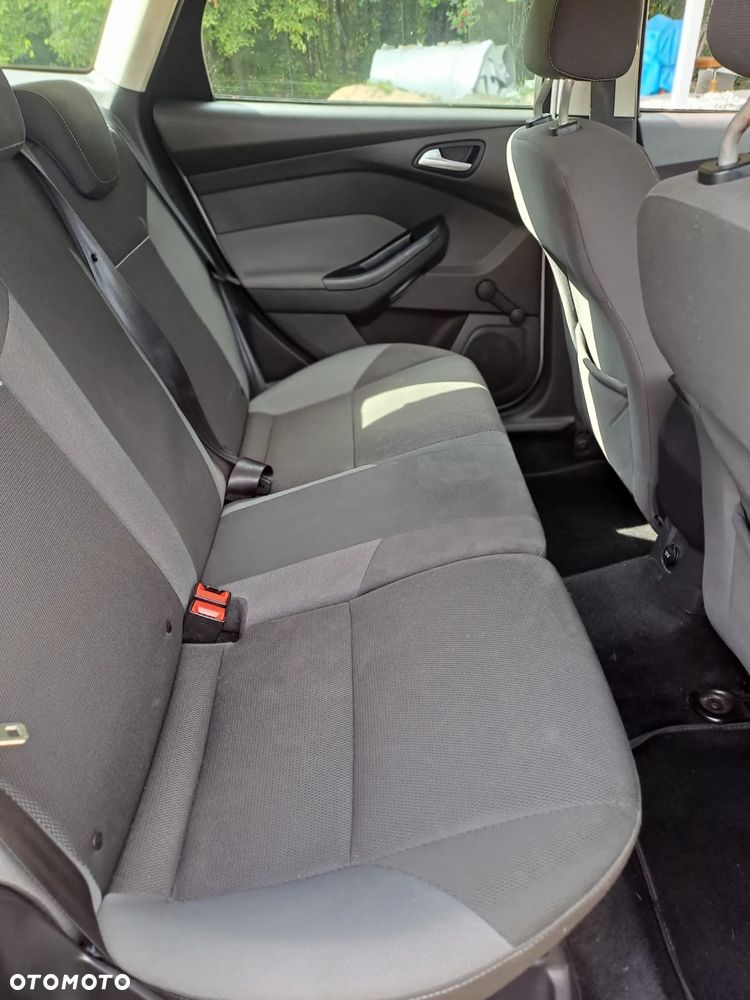 Ford Focus - 10