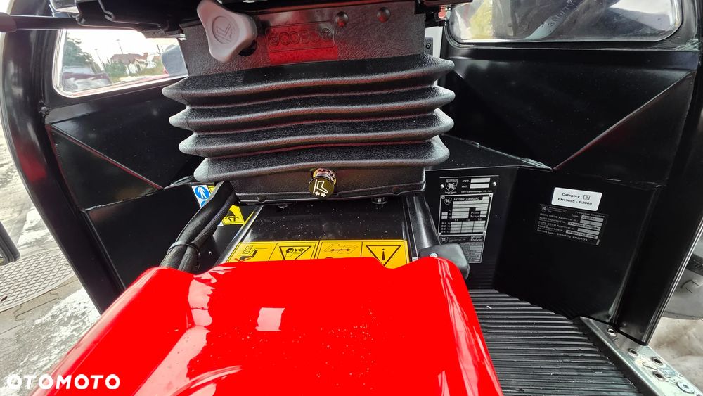 ANTONIO CARRARO TR 8900 TR 8900 silnik KUBOTA Obrotowy Fotel ! Skrzynia bezstopniowa TONY - 19