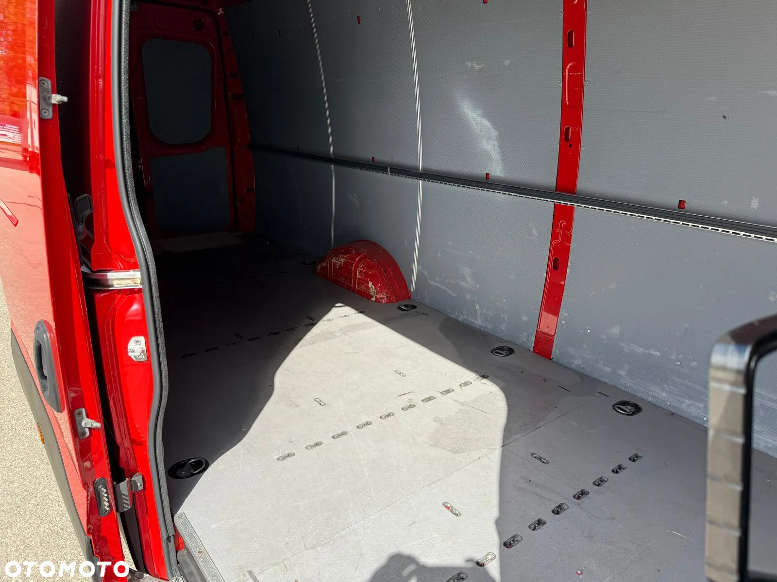 Iveco Daily 35S180, L4H2, Winda, Bardzo zadbany - 22