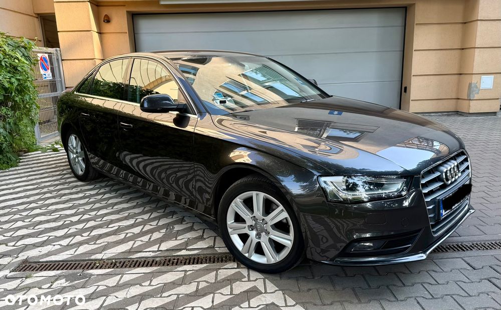 Audi A4 Limousine
