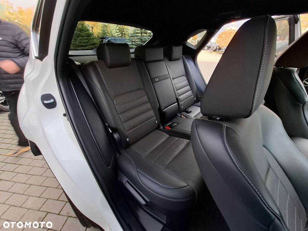 Lexus NX 300 GPF F Sport Edition AWD - 24