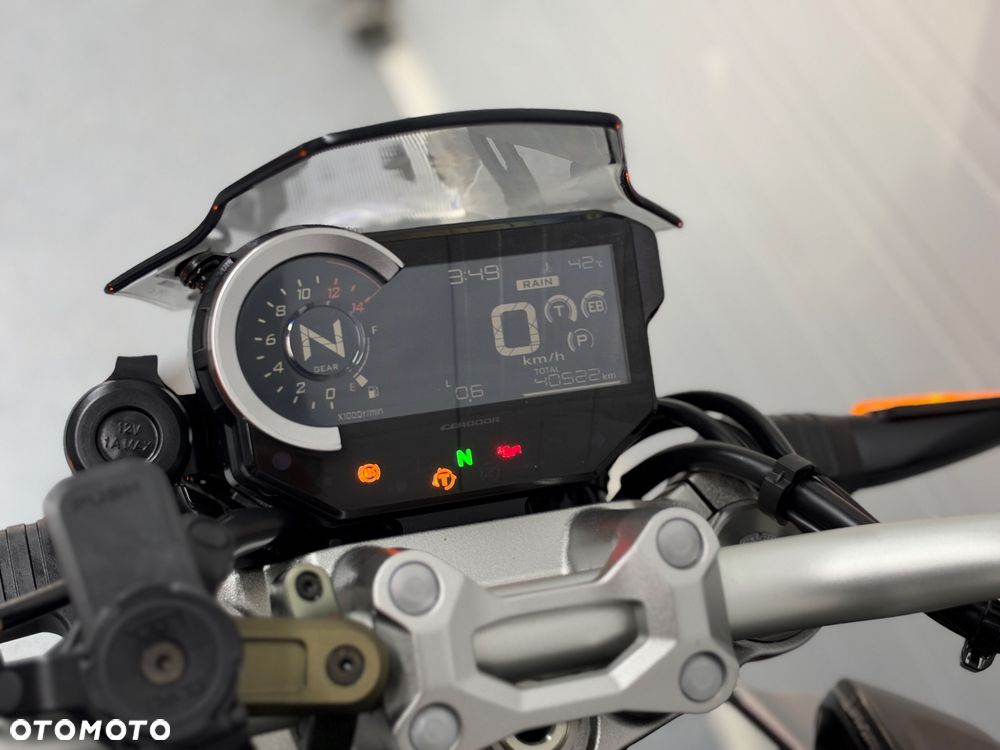 Honda CB - 34