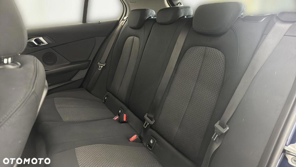 BMW Seria 1 118i Advantage - 17