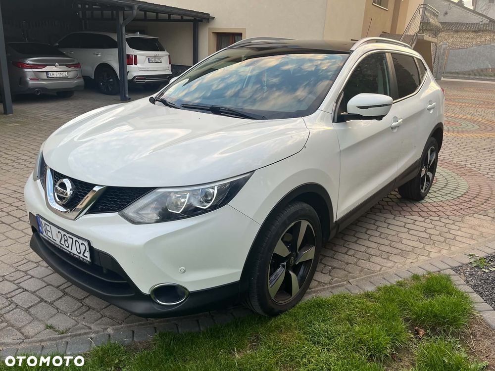 Nissan Qashqai 1.2 DIG-T N-Connecta Xtronic - 1