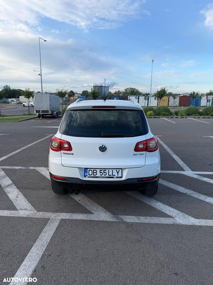 Volkswagen Tiguan 2.0 TDI 4Motion DSG Track & Field - 5