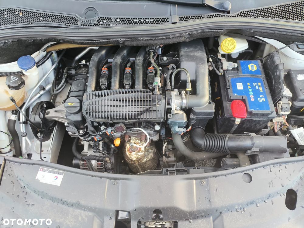 Peugeot 2008 PureTech 82 Allure - 36