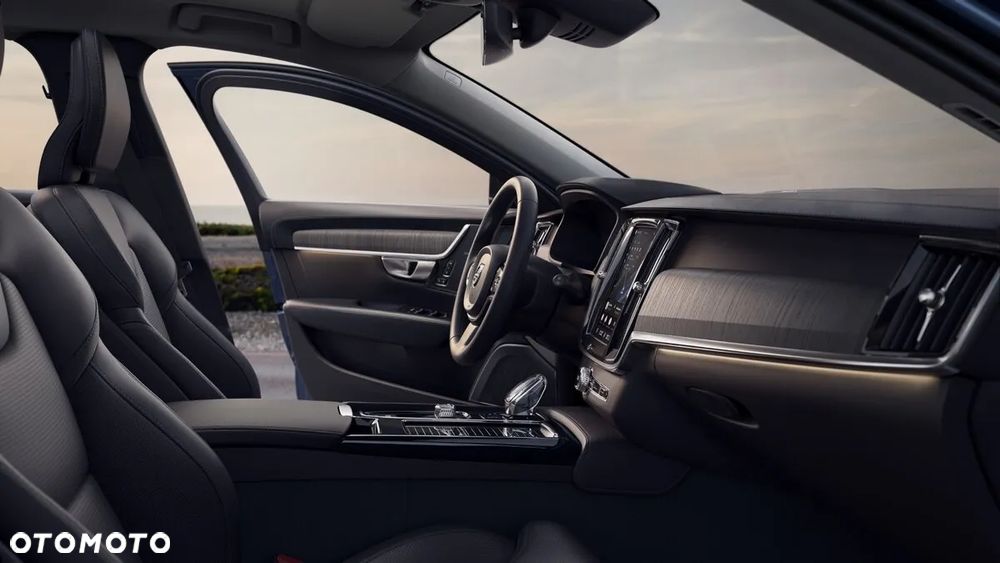 Volvo V90 T8 AWD Plug-In Hybrid Plus Dark - 14