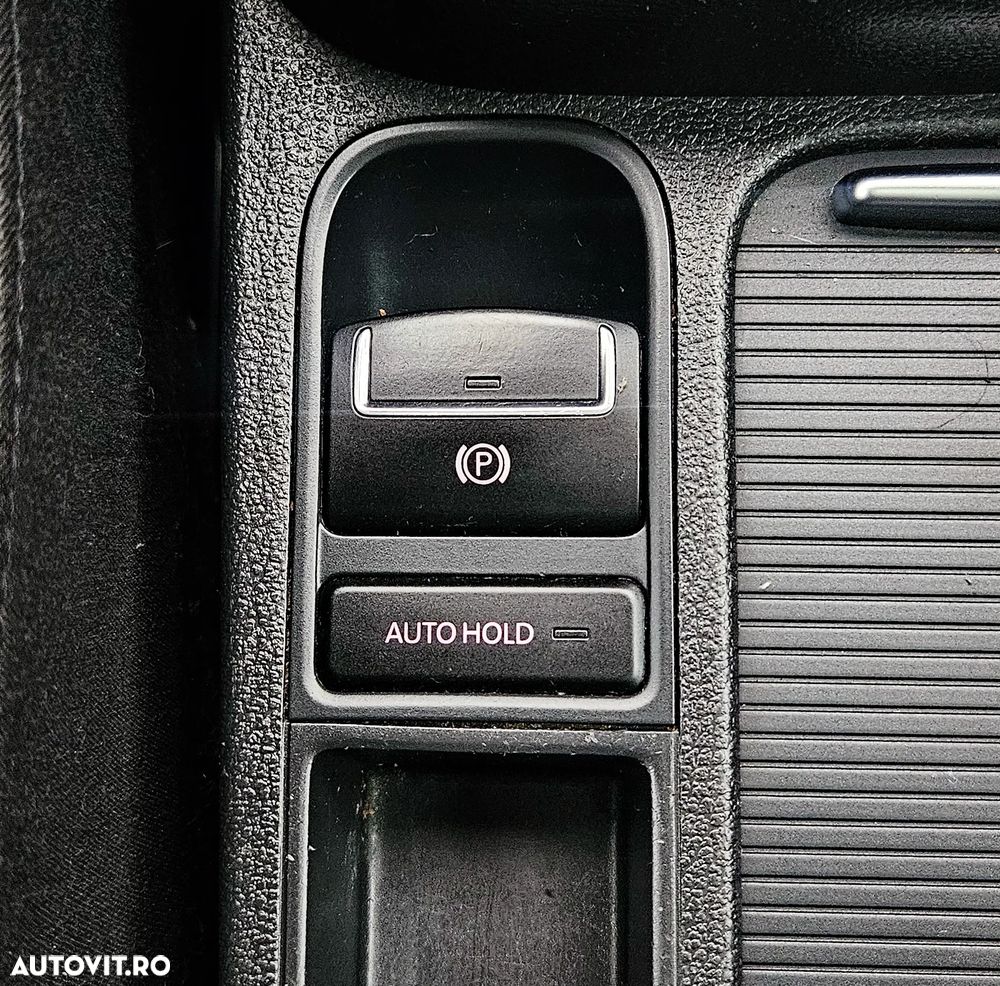 Volkswagen Tiguan - 21
