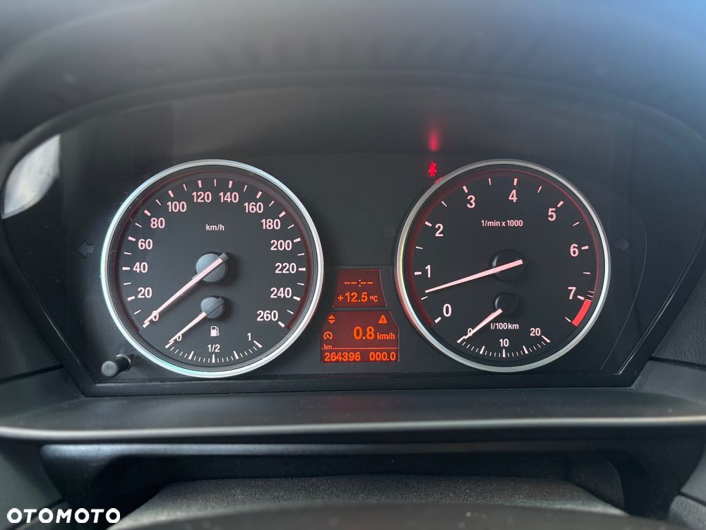 BMW Seria 5 523i Edition Exclusive - 15