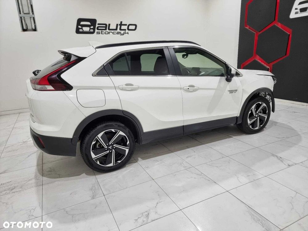 Mitsubishi Eclipse Cross - 14