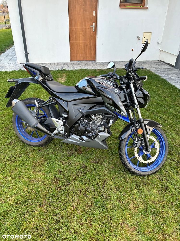 Suzuki GSX - 5