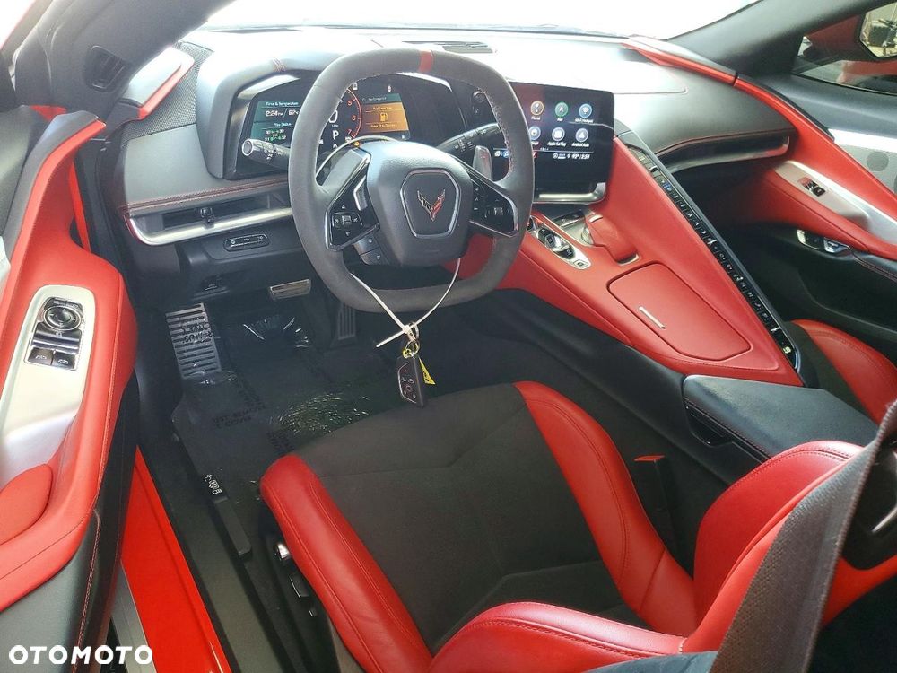 Chevrolet Corvette Stingray 2LT 6.2 V8 Automatik - 8
