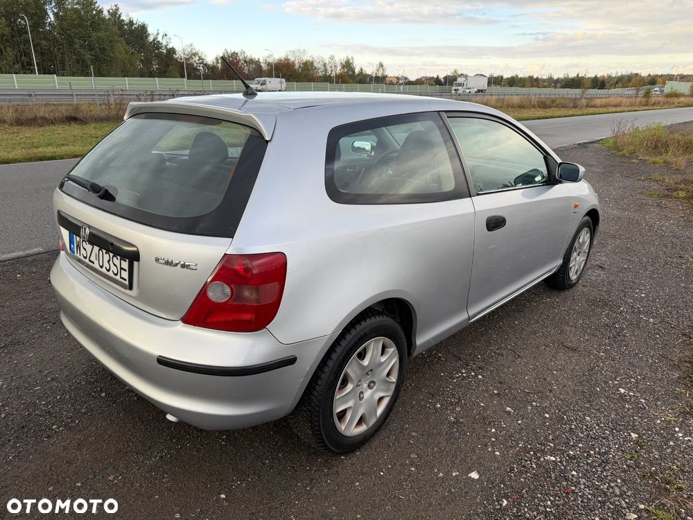 Honda Civic 1.6i LS - 4